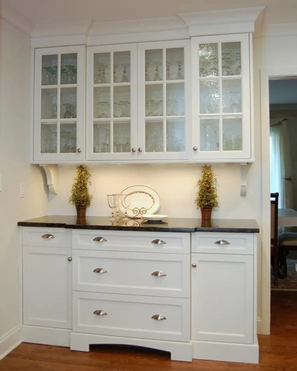 Bayonne Kitchen - Timeless Transitional Design by Laura Vlaming | Arkiteriors - Photo 3