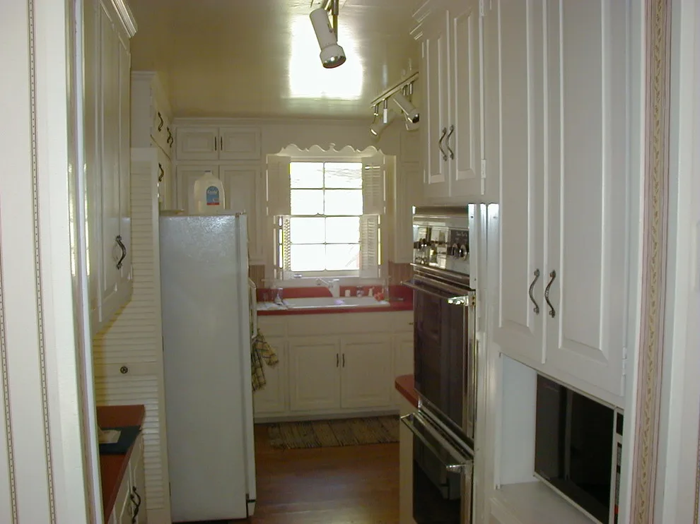 Nostalgic Blue Kitchen by Adam Gibson Design - Photo 2