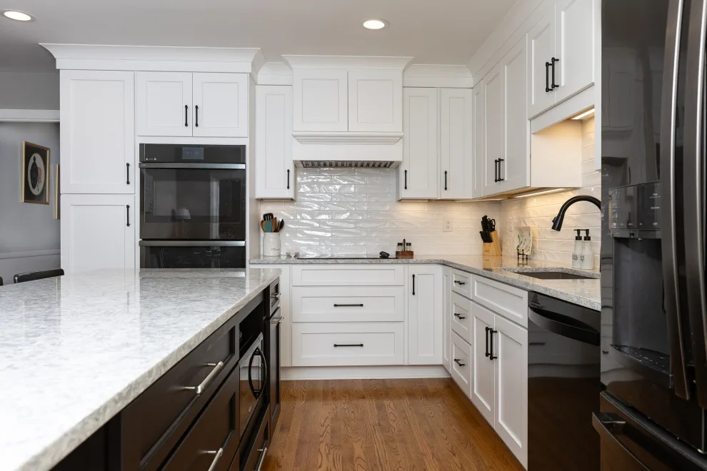 Azure Ridge Estate by LifeStyle Kitchen & Bath - Photo 5
