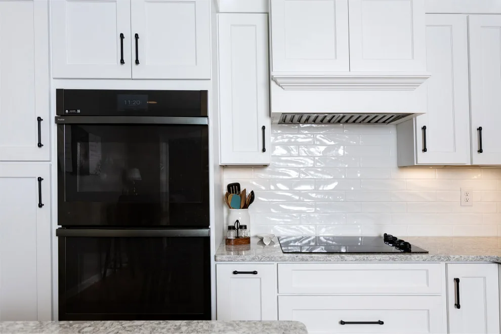 Azure Ridge Estate by LifeStyle Kitchen & Bath - Photo 16