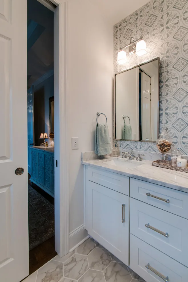 Brentwood Jack and Jill Renovation by Usable Space Interiors, LLC - Photo 4