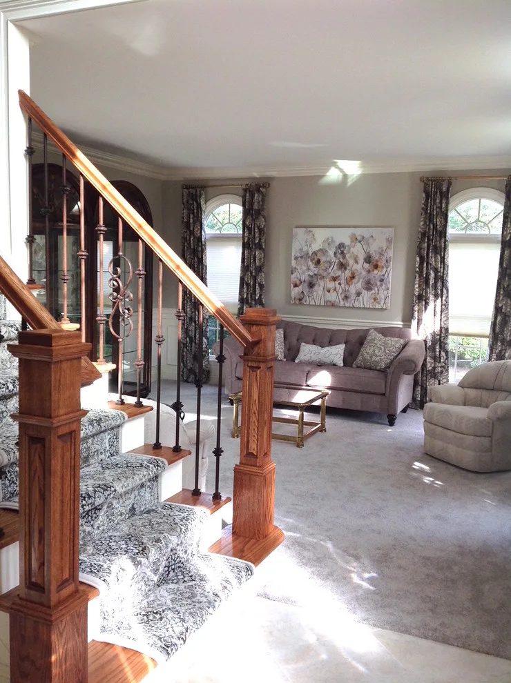 Ins & Outs Decorating, LLC - Photo 9