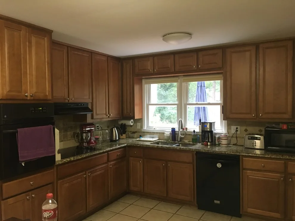Contemporary Kitchen in Brookhaven by Rosa Moreno Kitchens - Photo 8