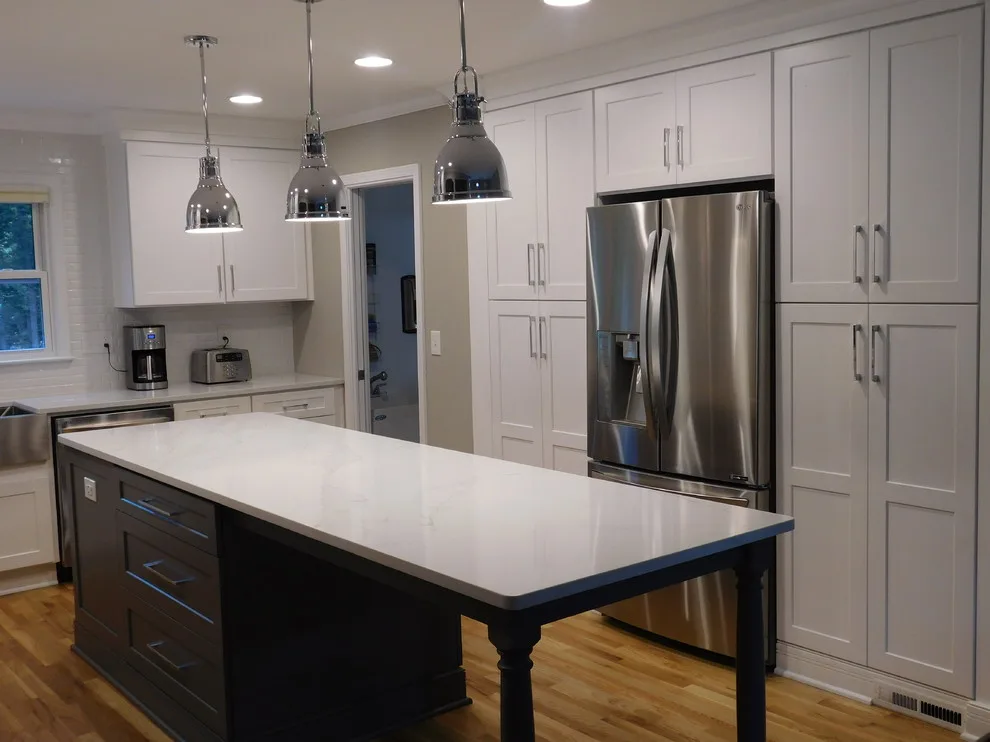 Contemporary Kitchen in Brookhaven by Rosa Moreno Kitchens - Photo 9