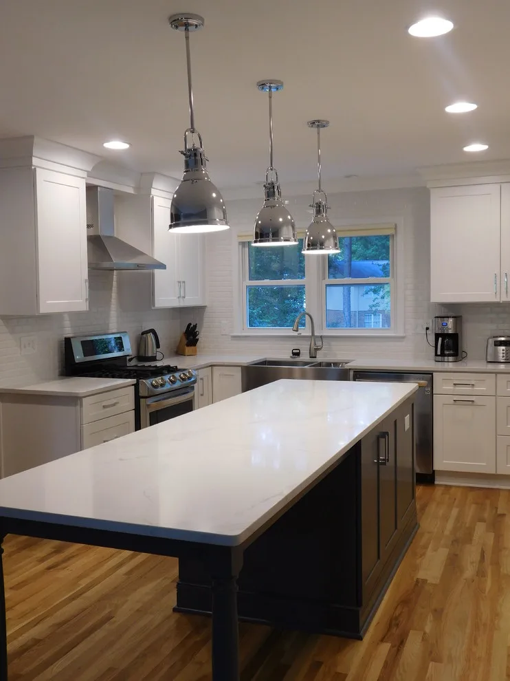 Contemporary Kitchen in Brookhaven by Rosa Moreno Kitchens - Photo 11