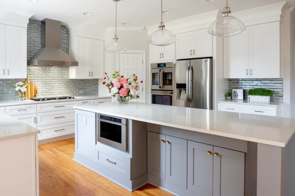 Contemporary Kitchen in Buford GA by Rosa Moreno Kitchens - Photo 8