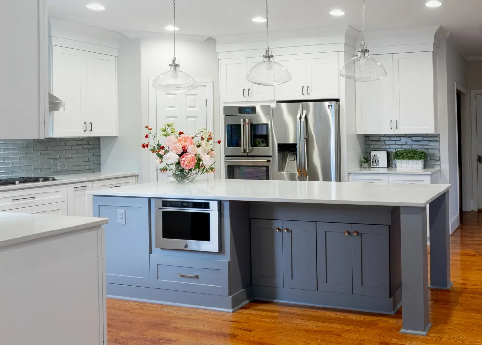 Contemporary Kitchen in Buford GA by Rosa Moreno Kitchens - Photo 3