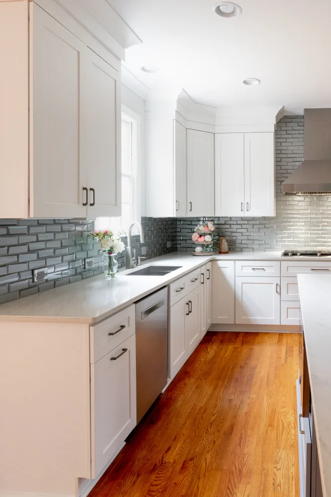 Contemporary Kitchen in Buford GA by Rosa Moreno Kitchens - Photo 14