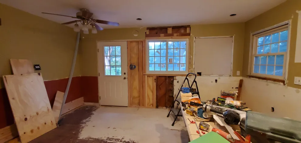Cheryl's Revamped Kitchen by BMB Designs LLC - Photo 6