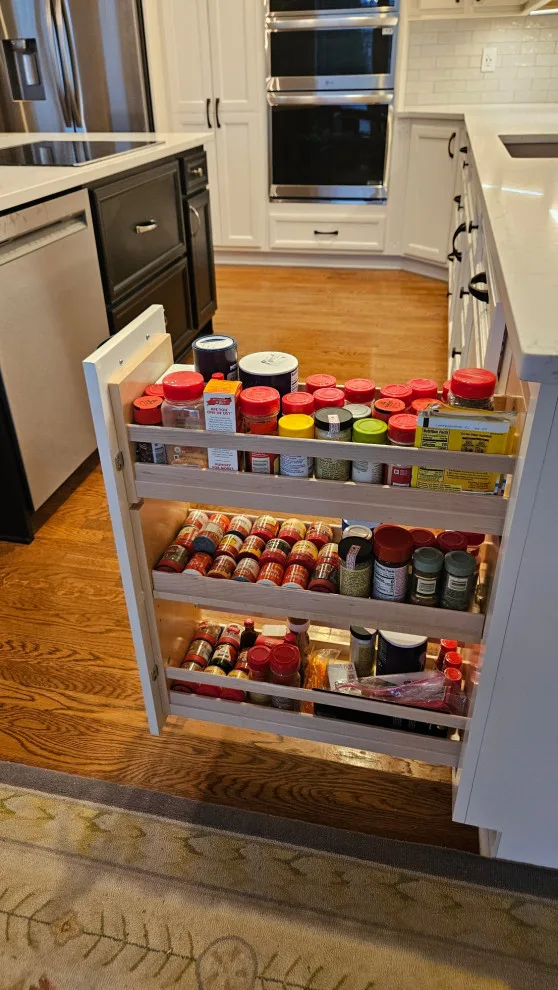 Cindy's kitchen and storage makeover by BMB Designs LLC - Photo 20