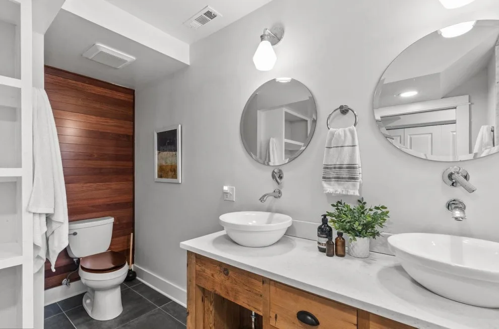Urban townhouse renovation with expansion by Gabriela Matuchova, CKBD / HAUS 2690 DSGN - Photo 20