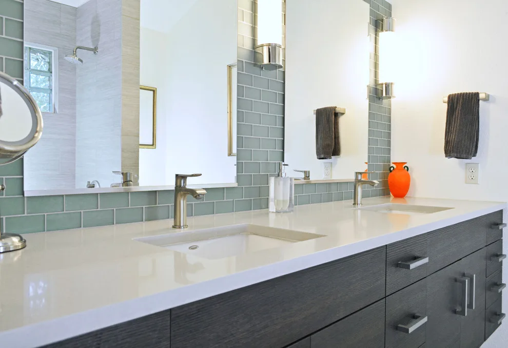 Modern Seattle Bathroom by Treefrog Design - Photo 4
