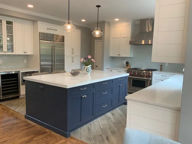 Modern Farmhouse by Joan Bigg Design LLC - Photo 8