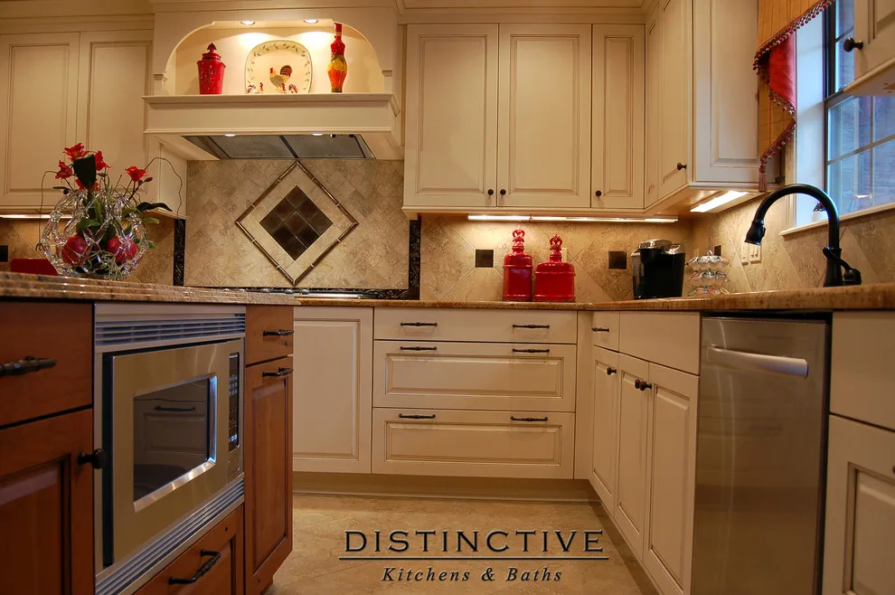 Bespoke Kitchen Banquette by Distinctive Kitchens & Baths - Photo 5