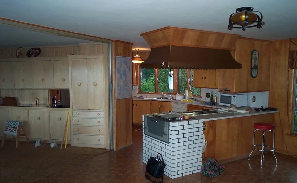 Bespoke Painted Kitchen Renovation by Eagle River Cabinets - Photo 2