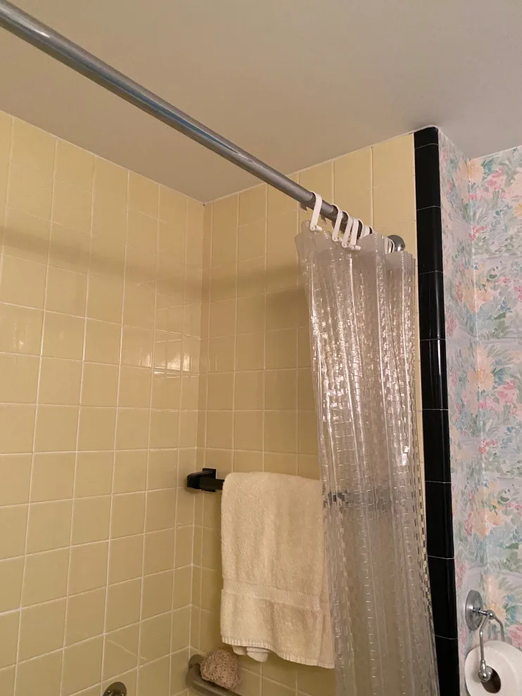 Bronson Road Renovation: Kitchen and Bathroom by Lifestyle Kitchen & Bath Design, LLC - Photo 8