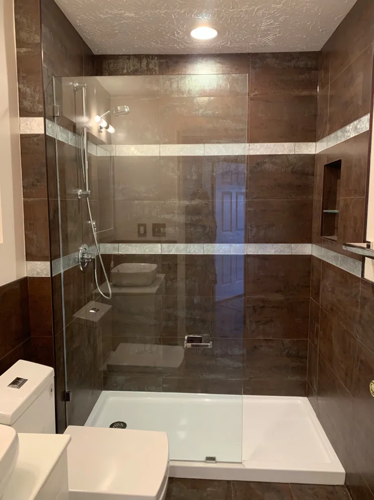 European Bathroom Hall by Envision - Photo 10