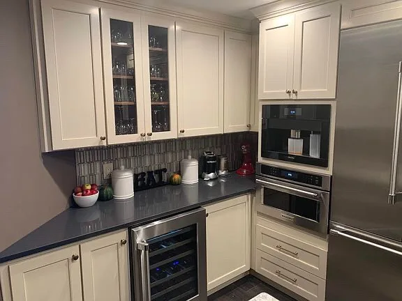 Contemporary kitchen renovation by Chris Van Genechten - Kitchen & Bath Design - Photo 8