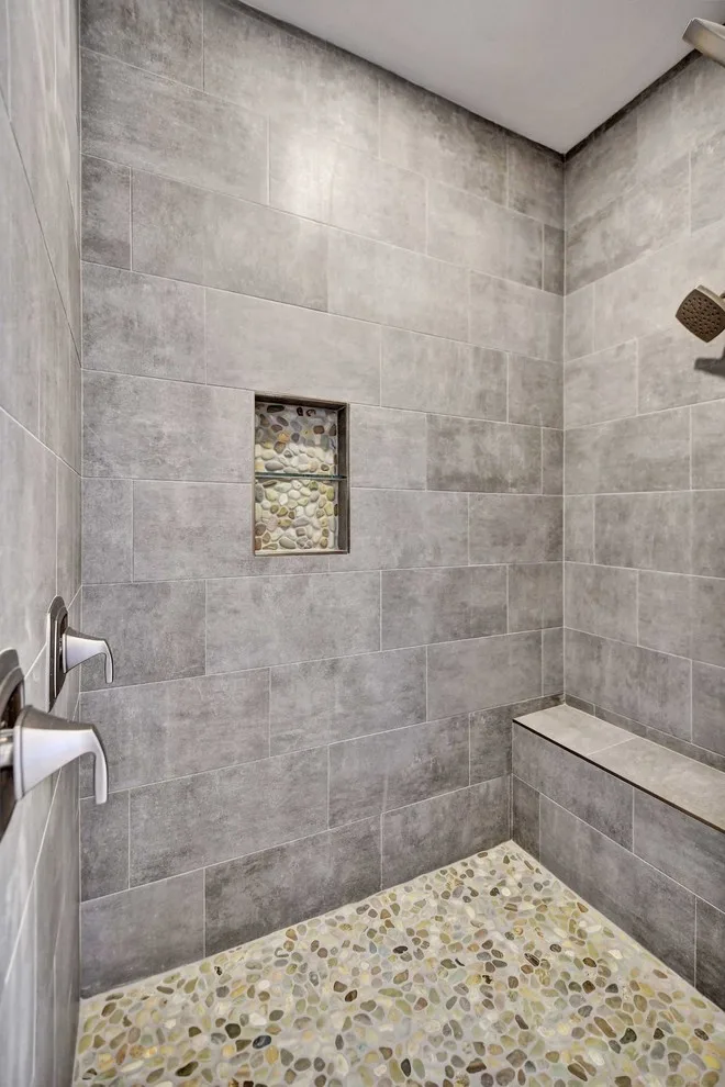 Currey Construction - Tailored Residences by Shannon Davidson Design - Photo 3
