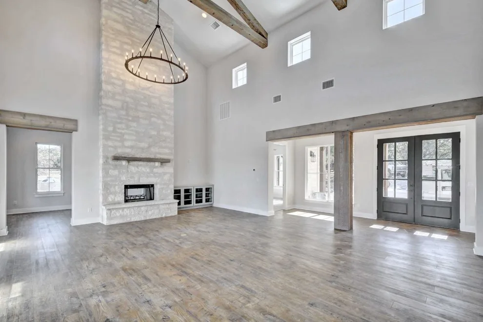 Currey Construction - Tailored Residences by Shannon Davidson Design - Photo 12