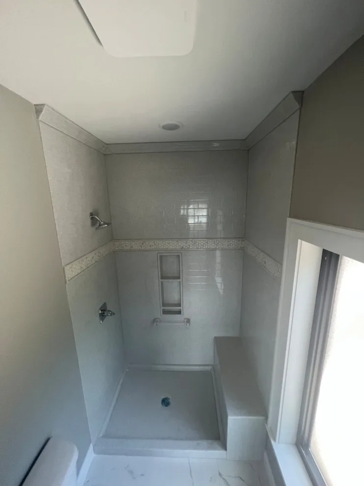 Obsidian Showers by BCD Studios - Photo 3
