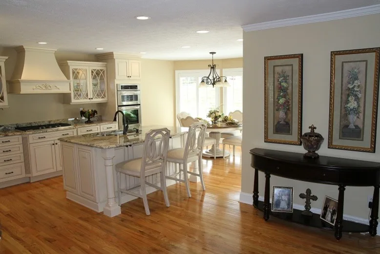 Kraftmaid Montclair Maple - Biscotti with Cocoa Glaze by Keith Yates / Lowes Home Improvement - Photo 2