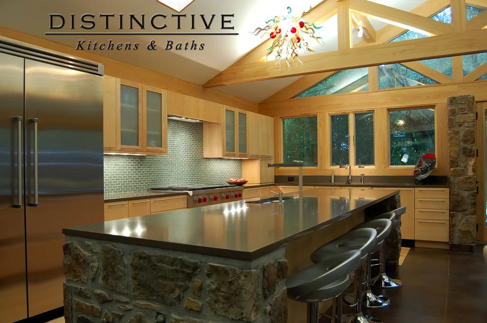 Distinctive Kitchens & Baths - Photo 4