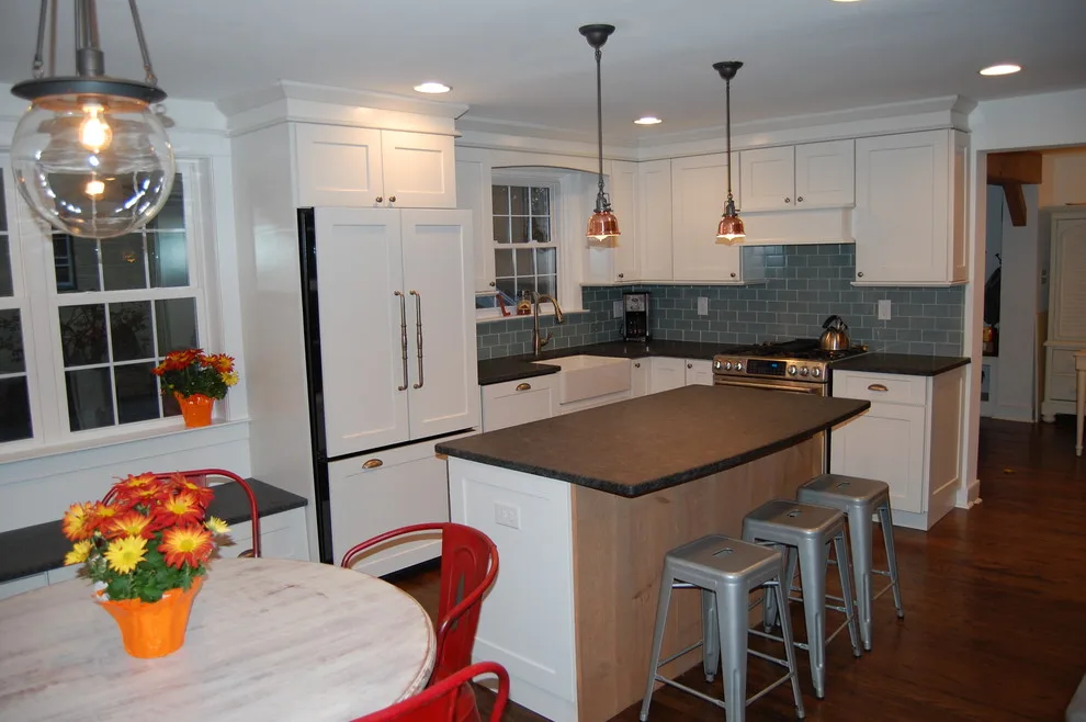 Lindsey and Paul's Home Renovation by TRS Designs, Inc (Kitchens, Baths, & More) - Photo 18
