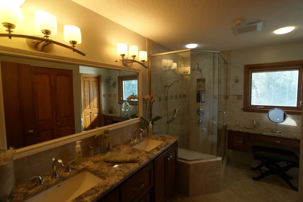 Elegant En-Suite Bathroom by Life-Style Design, LLC - Photo 2