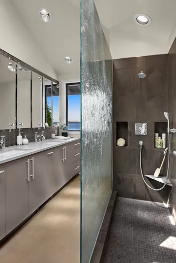 CONTEMPORARY BATHROOM by Signature Designs Kitchen | Bath | Interiors - Photo 6