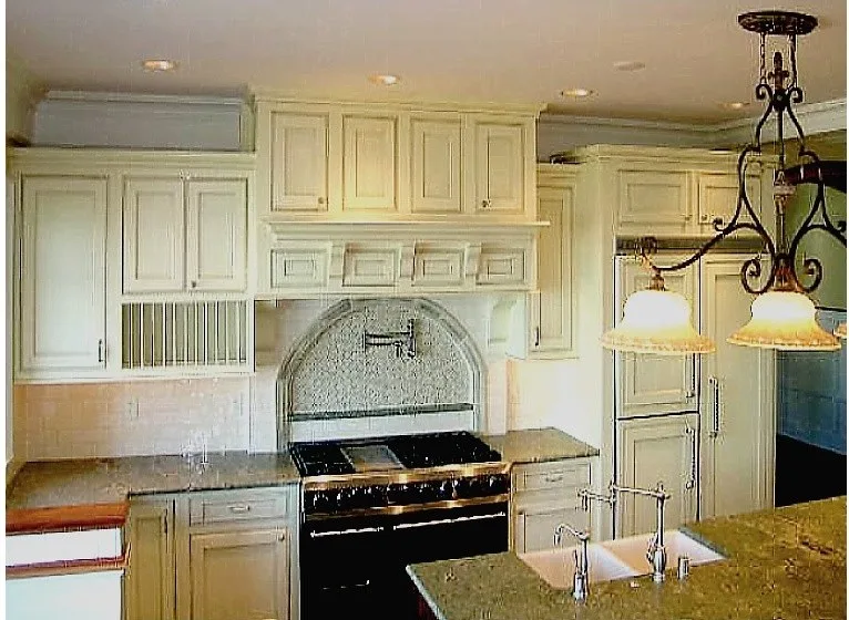 Fresh Abode by Harbor Cabinets - Photo 10