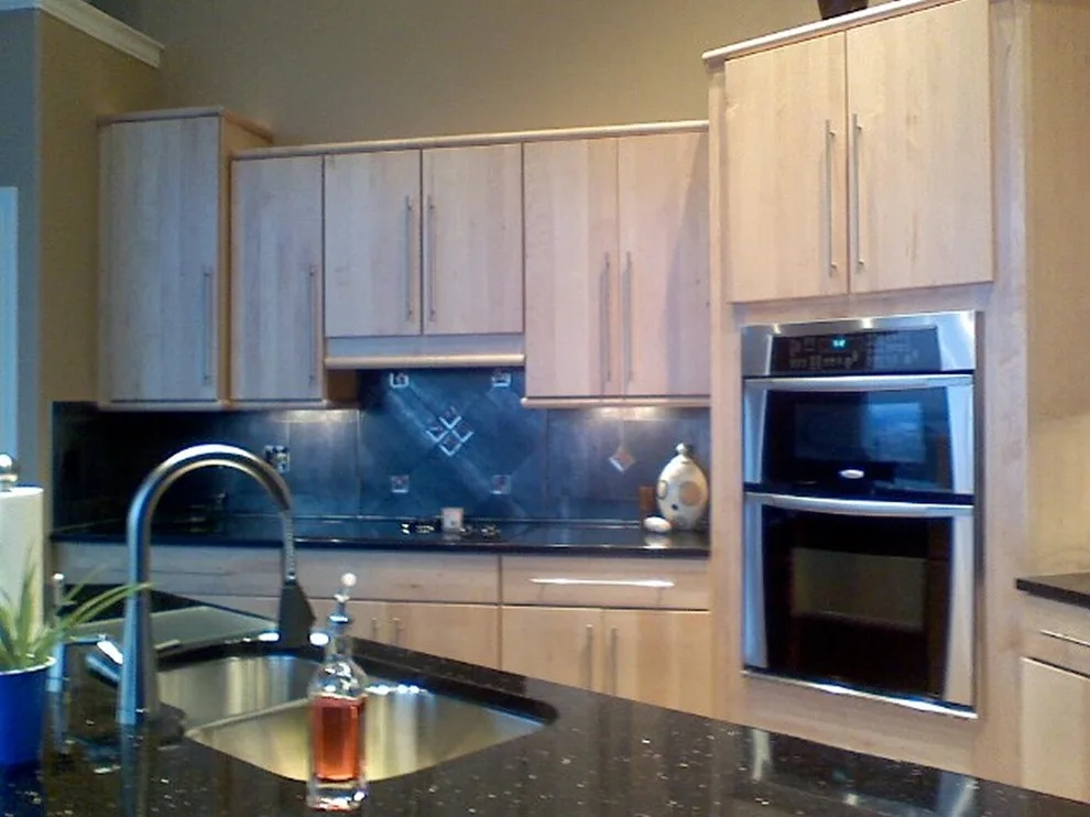 Kraftmaid Kitchen with a Natural Finish by Hardwood Specialties - Photo 3