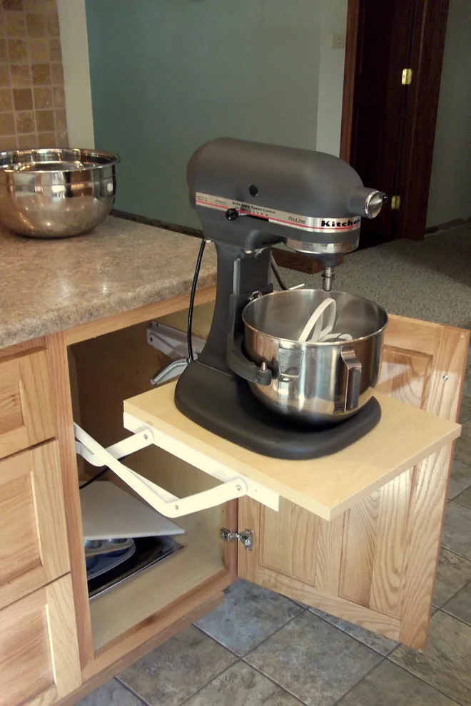 North Manchester Kitchen Gallery by Roanoke Woodworking Inc. - Photo 3