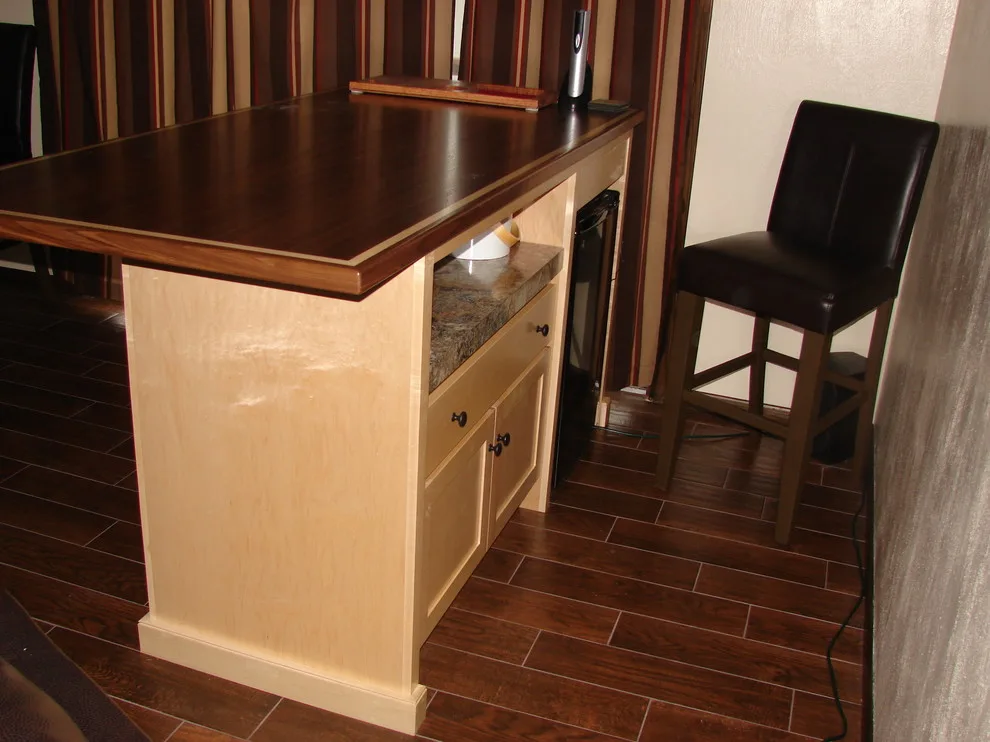 Plymouth Tavern by Frontier Craftsmen - Photo 2