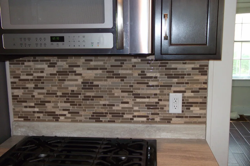 Wayne's Renovation by Roanoke Woodworking Inc. - Photo 4