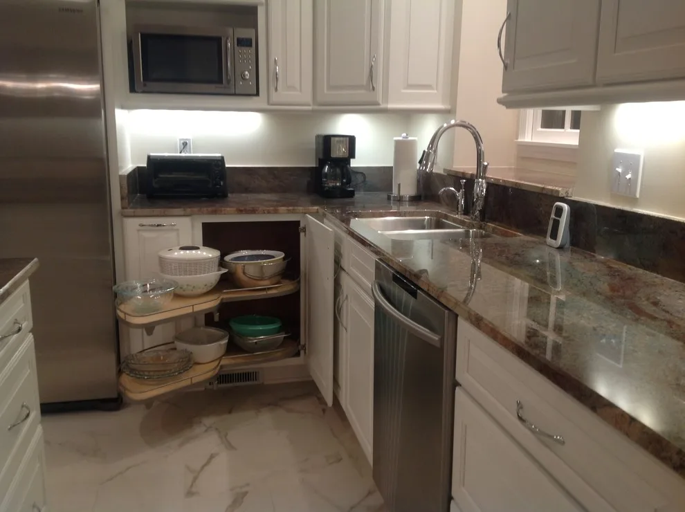 Princeton Maple Cabinetry with White Icing Finish by Schuler by Keith Yates / Lowes Home Improvement - Photo 3