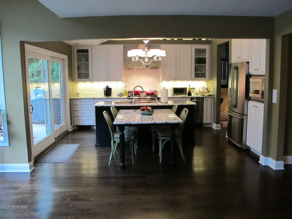 Kitchen Dining Area by Toni Sabatino - Photo 3