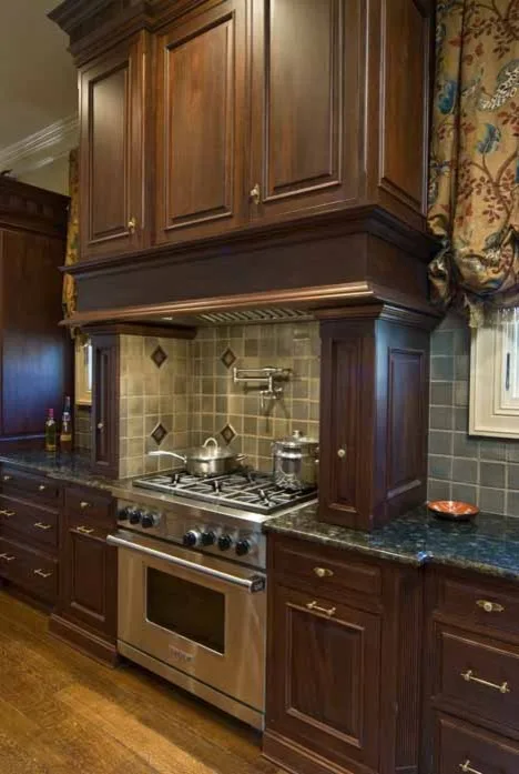 The Elegant Kitchen by Kitchens Unlimited - Photo 2