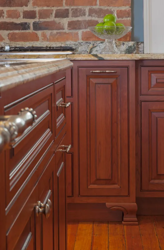 Williamson Millworks Inc. Dba Custom Cabinets - Photo 8