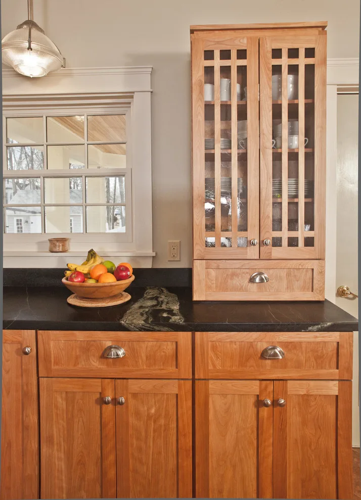 Craftsman-Inspired Transitional Kitchen by Tavia Douglass, Designer - Photo 5