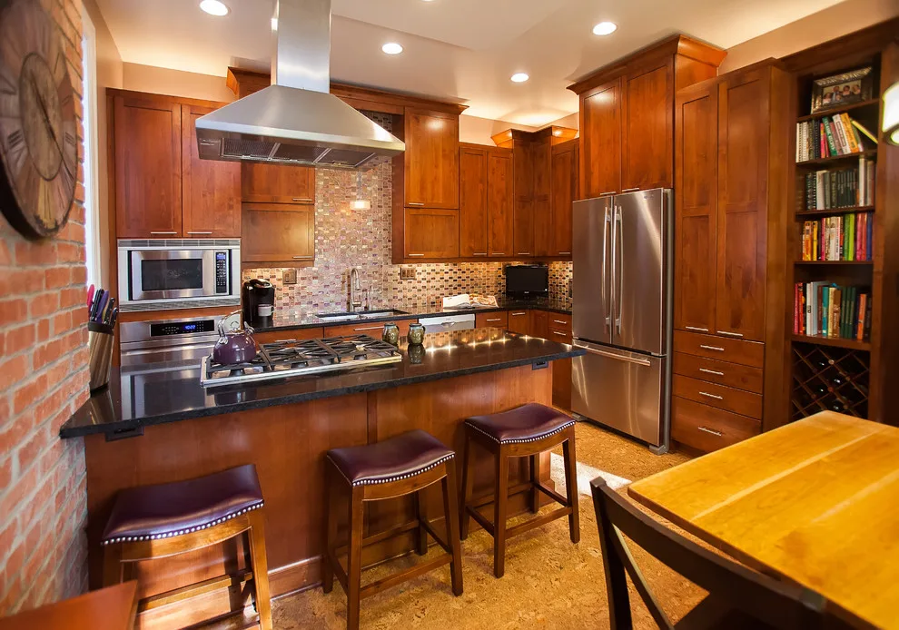 Transitional Comfort by MadDesigns Kitchen, Bath, Interiors - Photo 5