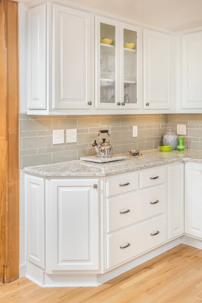 Bungalow from 1937 by Creative Kitchen Designs, Inc. - Photo 3