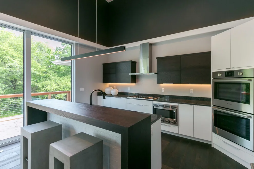 2015 Showcase Home by Studio H2O/PSC Distribution - Photo 3