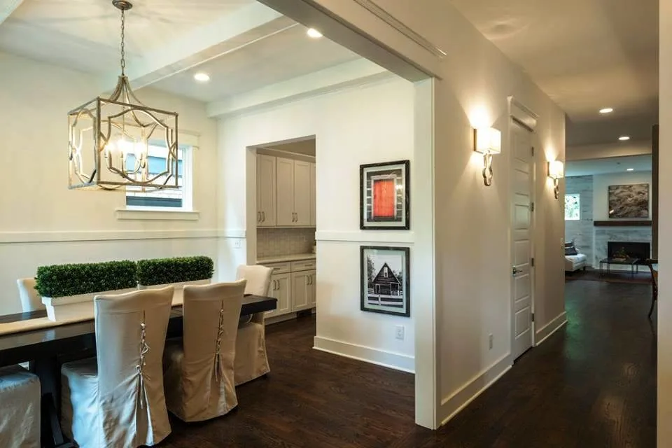 Hazelwood Drive Transitional Home by Cayce Mill Design Center - Photo 2