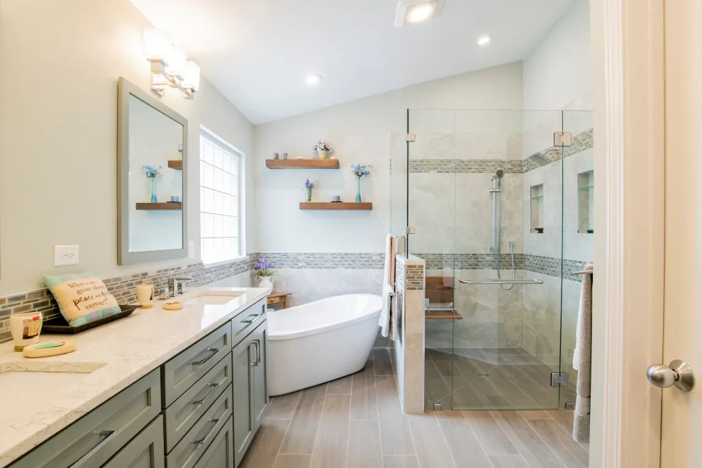 8 Mile Primary Bathroom by Ashley Dubyak - Photo 3