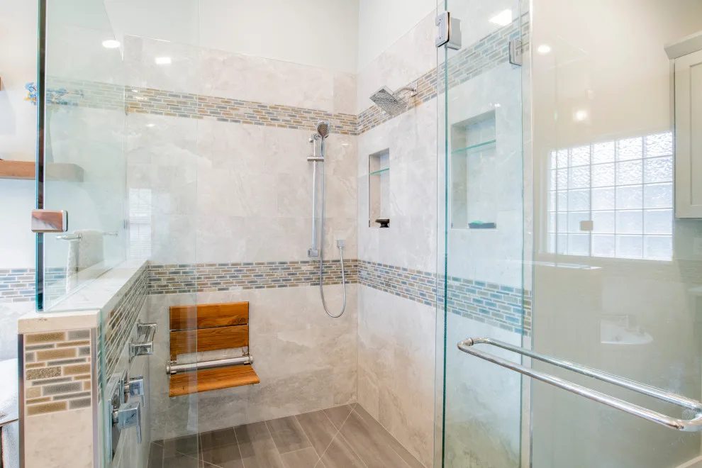 8 Mile Primary Bathroom by Ashley Dubyak - Photo 4