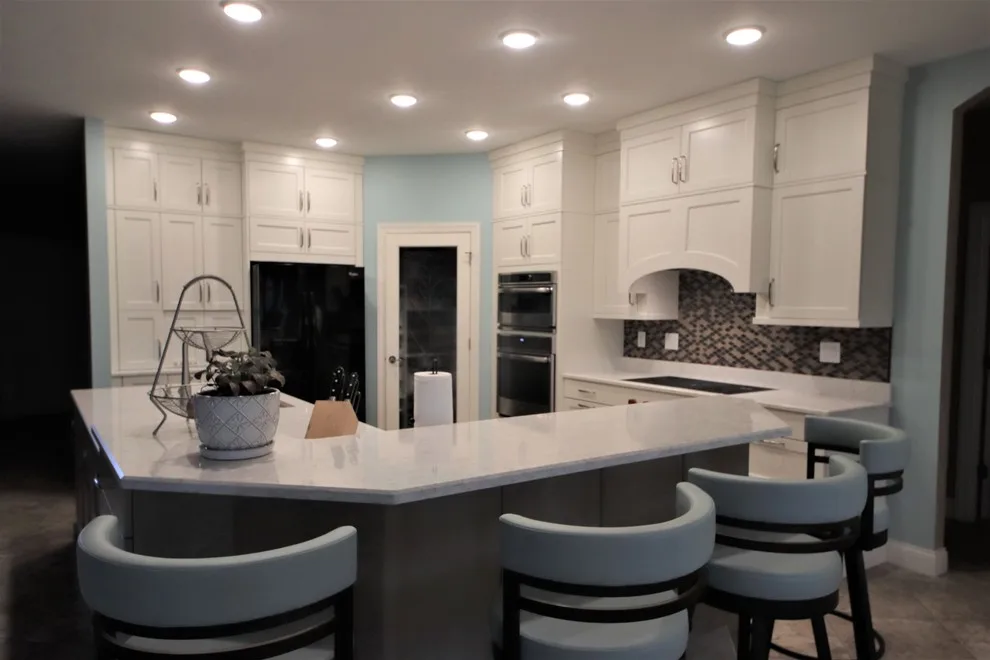 A Double-Level Kitchen by Distinctive Designs For Kitchens And Baths - Photo 3