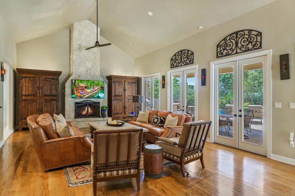 Alamo Heights Classic Strength by Dianne Clay Interiors - Photo 3