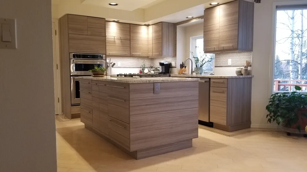 Contemporary Linear Laminate Kitchen in Alaska by Jamie Tamanaha With Florcraft Carpet One - Photo 4