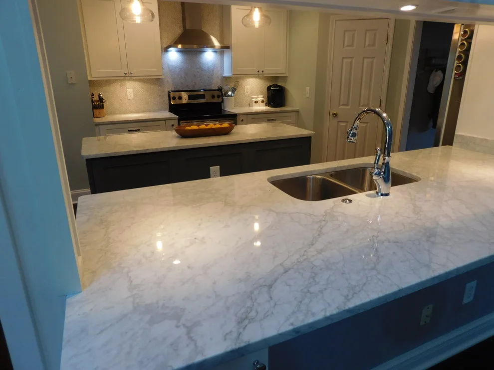 Contemporary Kitchen in Alpharetta by Rosa Moreno Kitchens - Photo 7